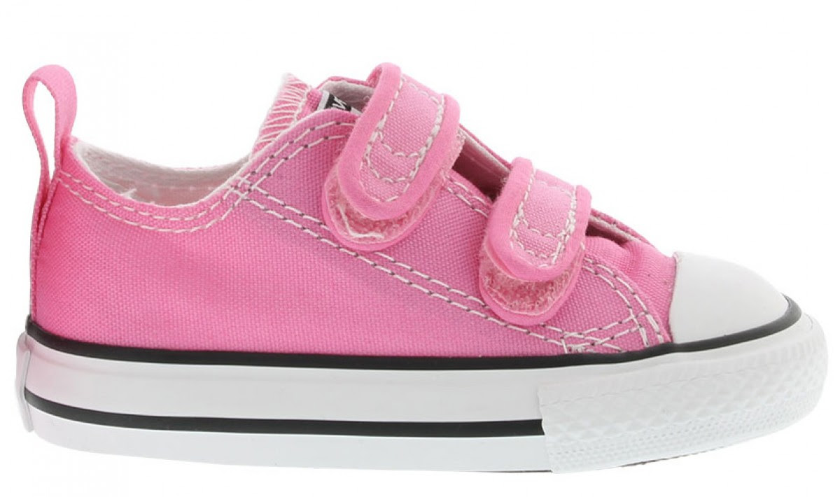 CONVERSE kids shoes EuropeStock offers | GLOBAL STOCKS