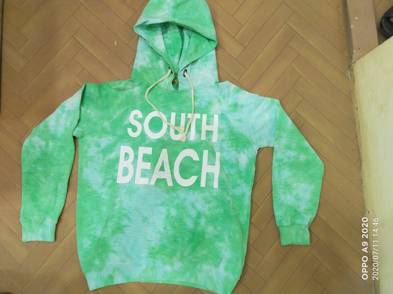 Ladies Tie/Dye Hoodies Pakistan